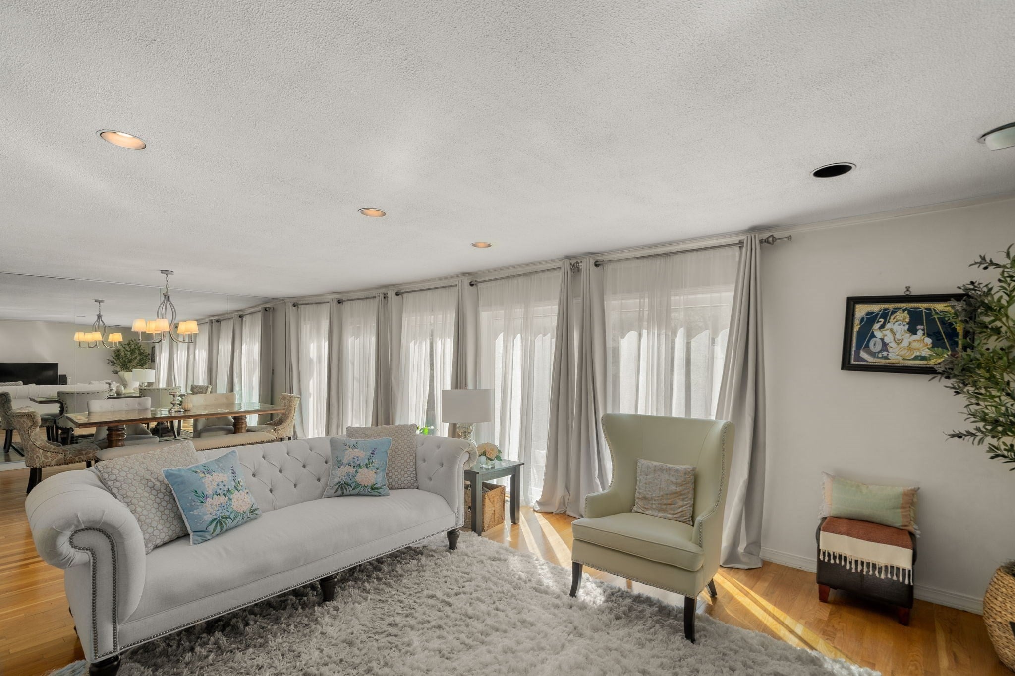 60 Hammond Pond Parkway #60, Brookline, MA, 60 Hammond Pond Parkway #60, Brookline, MA Photo #4