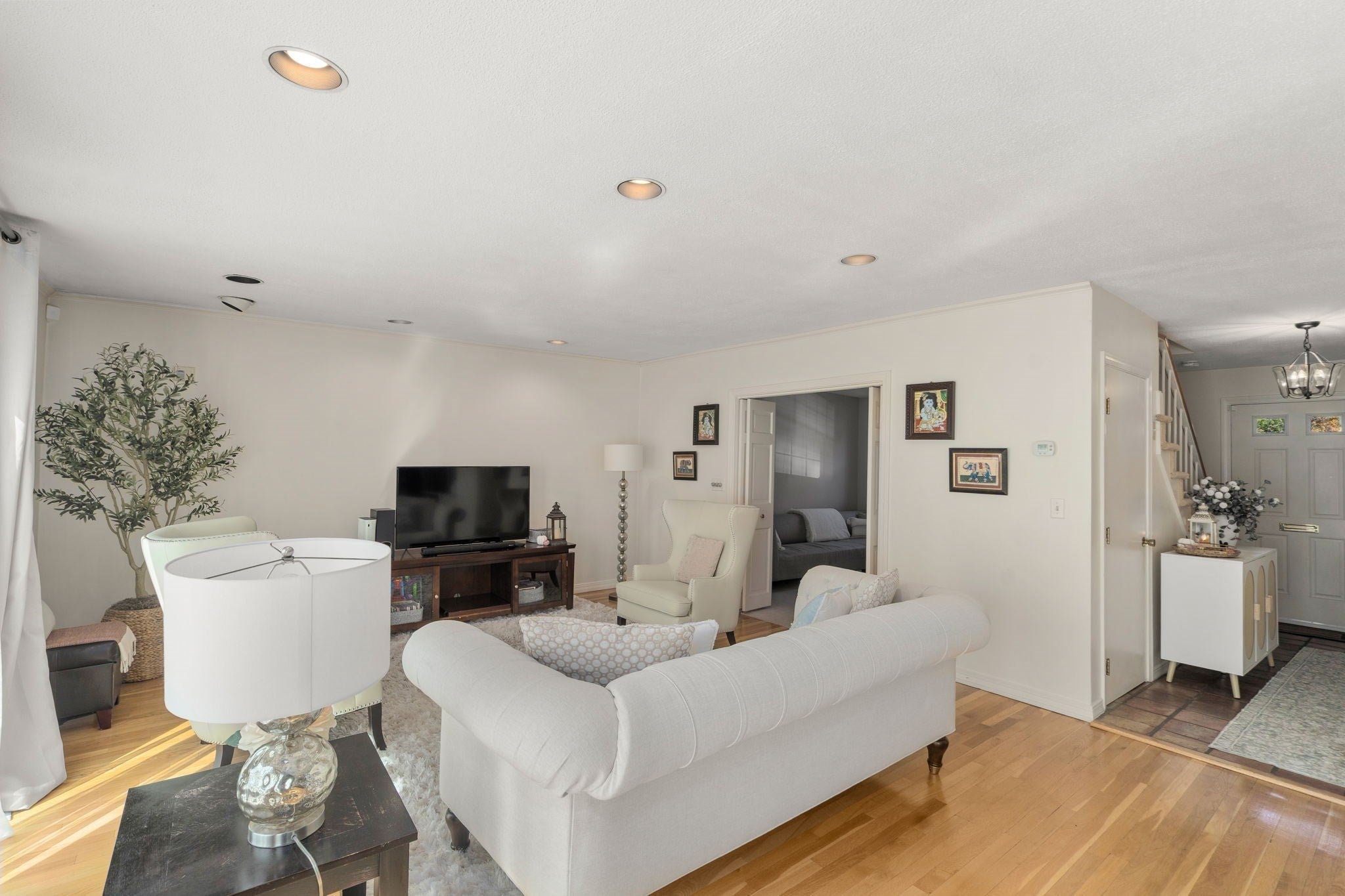 60 Hammond Pond Parkway #60, Brookline, MA, 60 Hammond Pond Parkway #60, Brookline, MA Photo #5