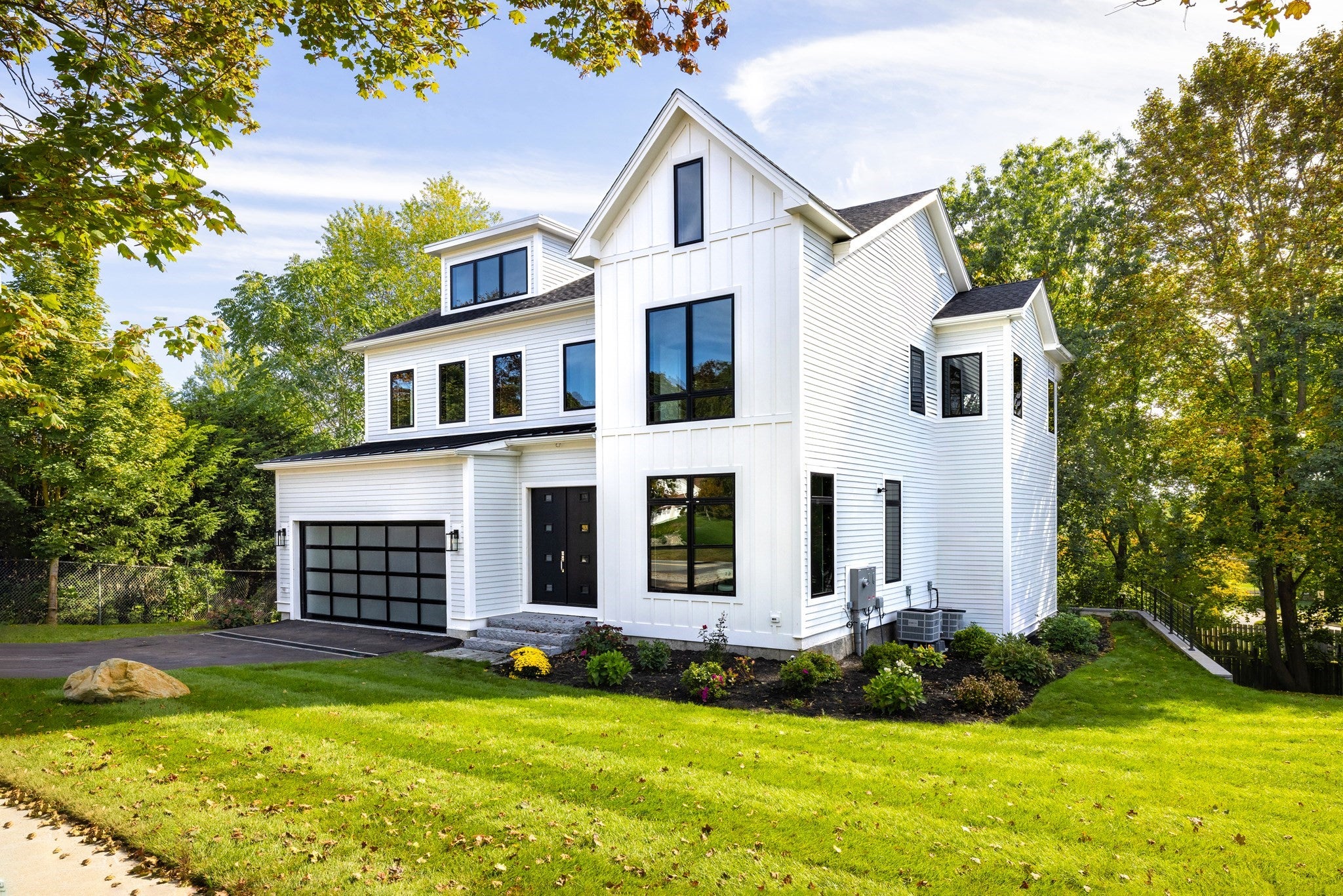 Photo of 1230 Commonwealth Avenue, Newton, MA