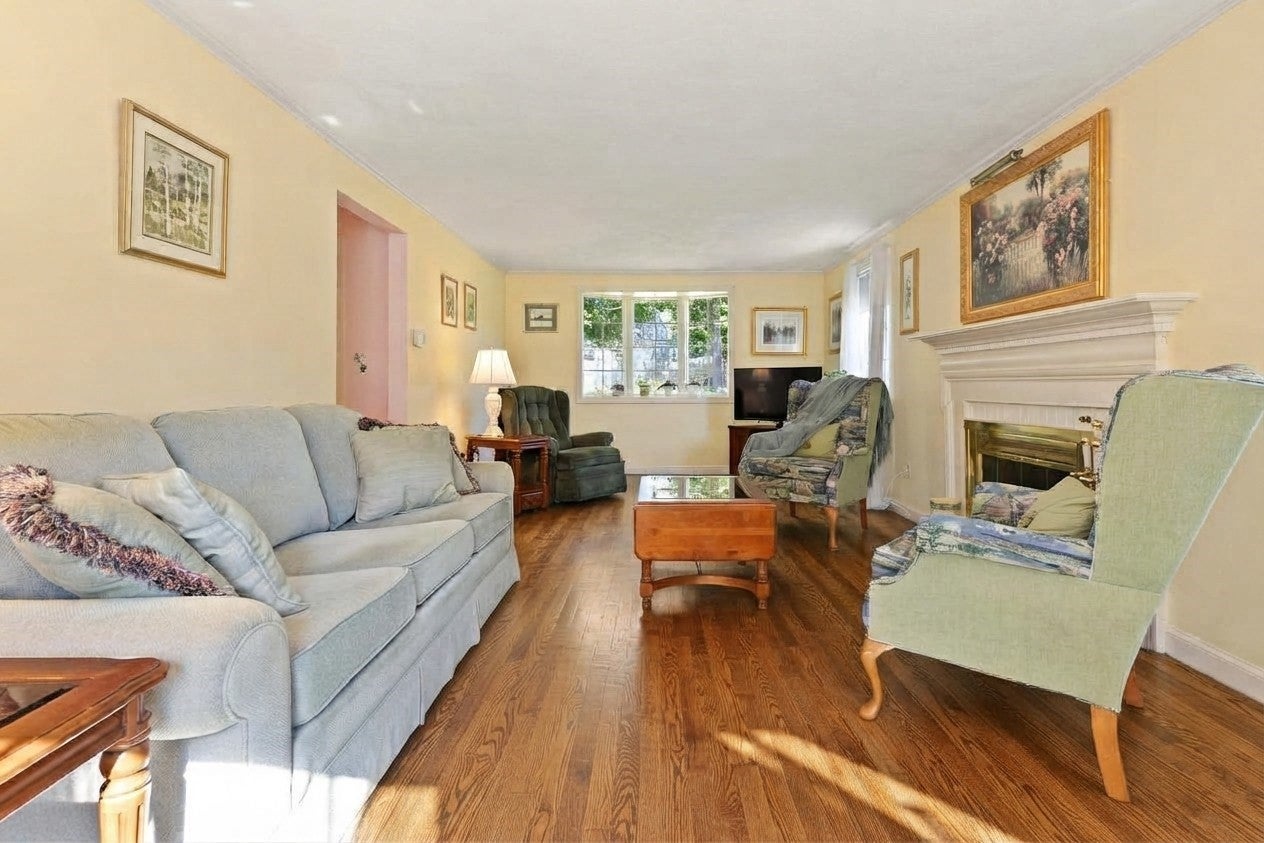 33 Arcadia Rd