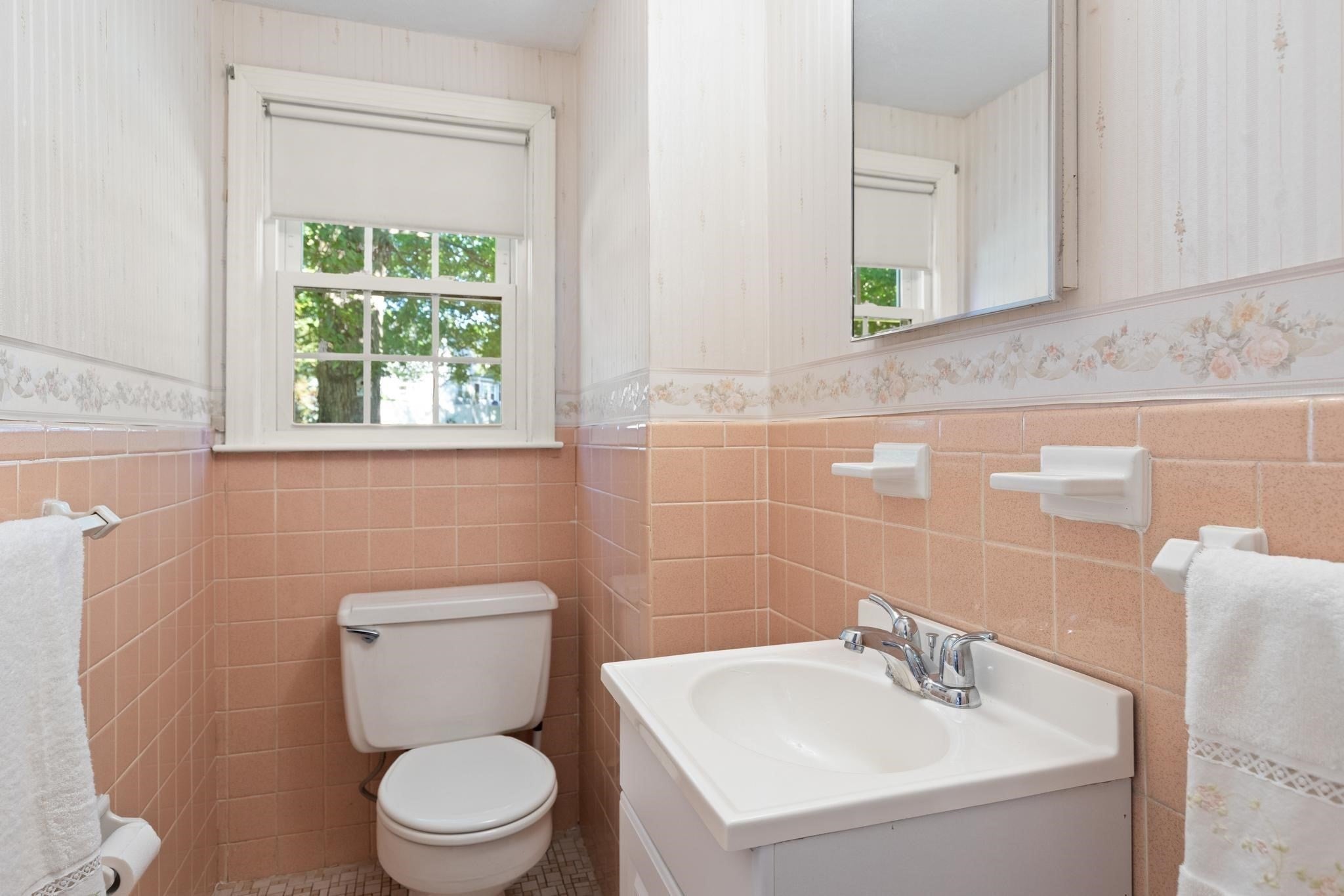 33 Arcadia Rd, Norwood, MA, 33 Arcadia Rd, Norwood, MA Photo #25