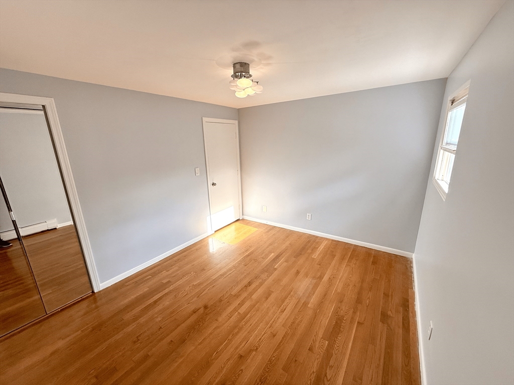 28 College Farm Rd 2