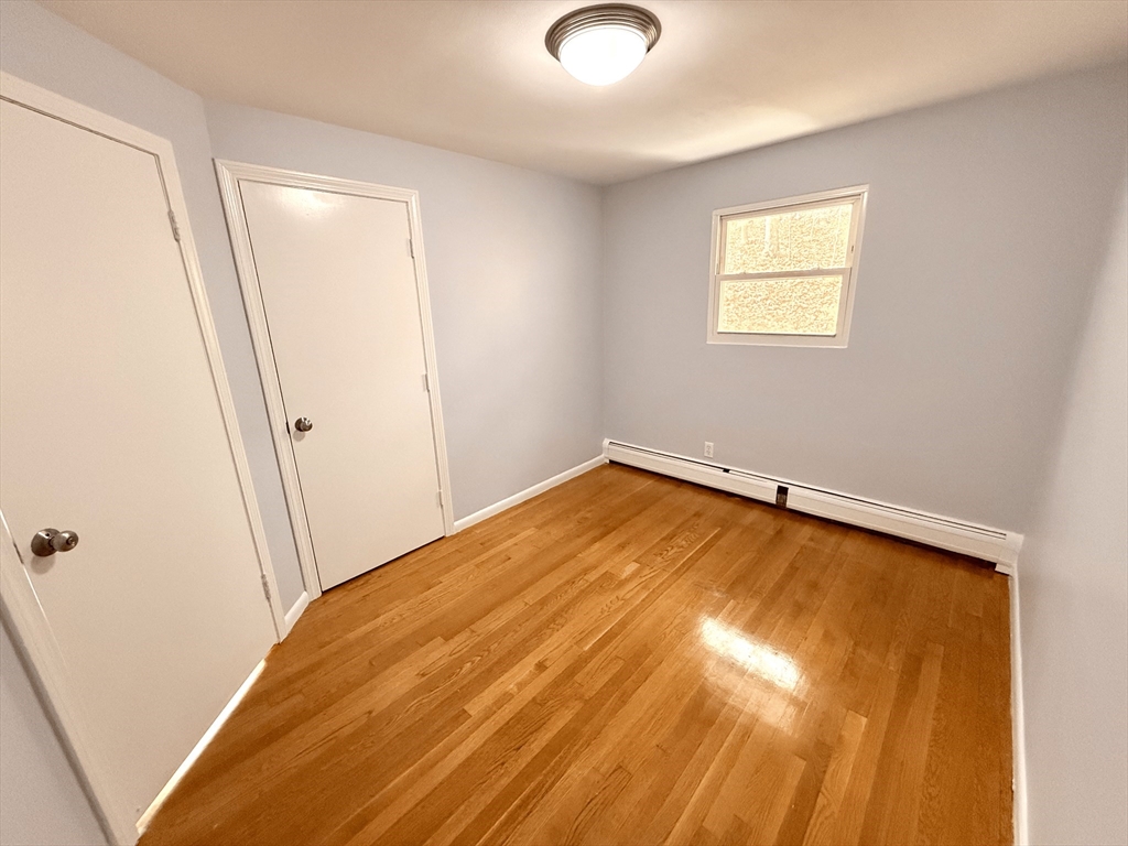 28 College Farm Rd 2