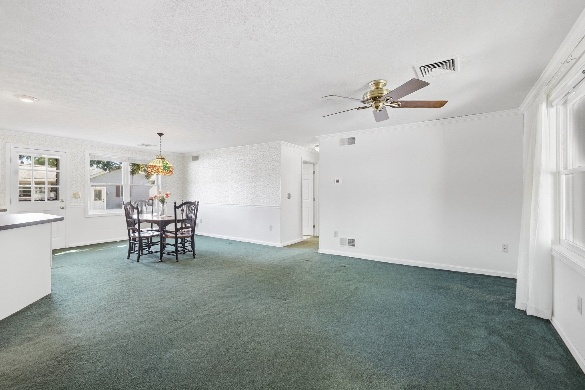 20 Elm St, Dracut, MA, 20 Elm St, Dracut, MA Photo #10