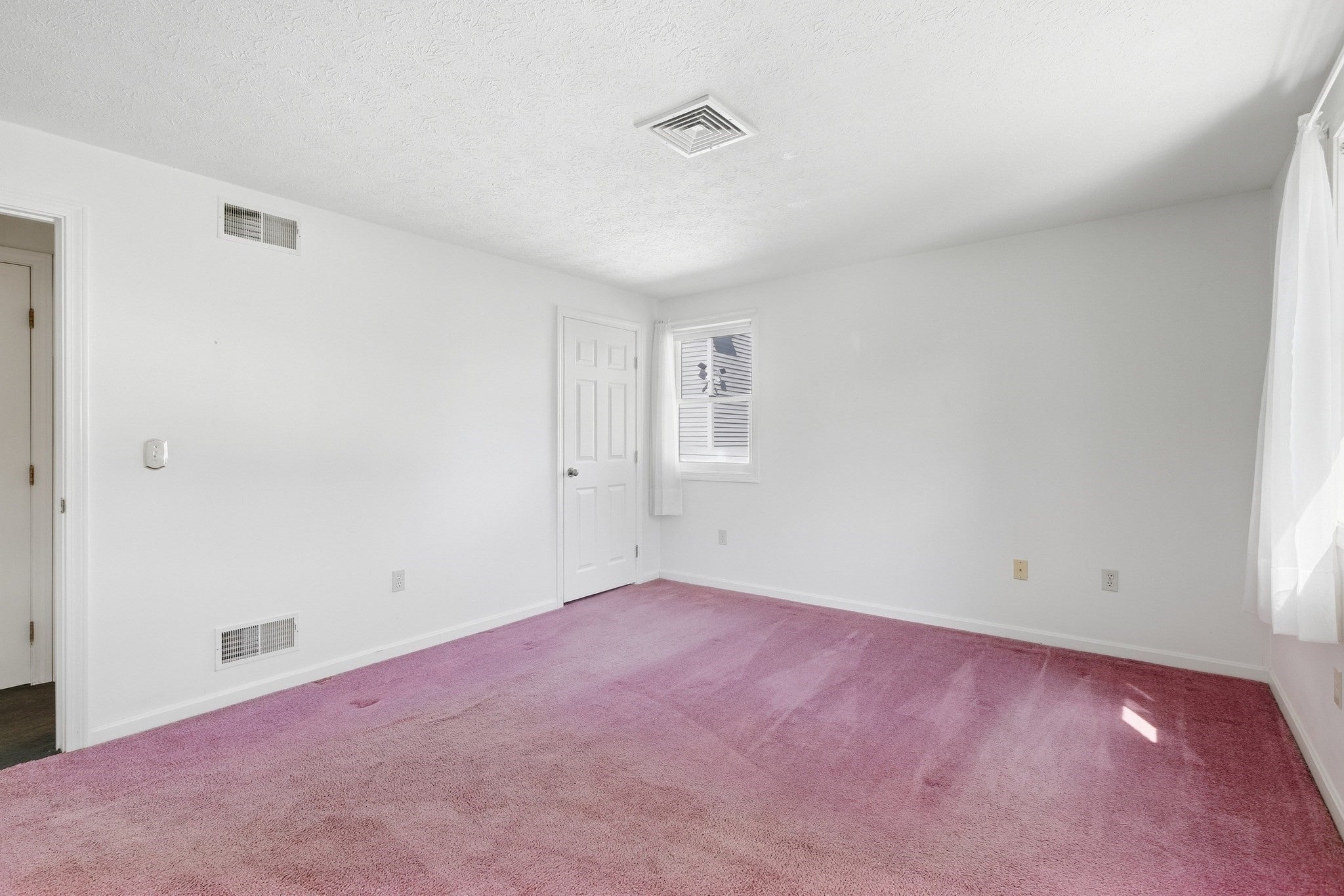 20 Elm St, Dracut, MA, 20 Elm St, Dracut, MA Photo #32
