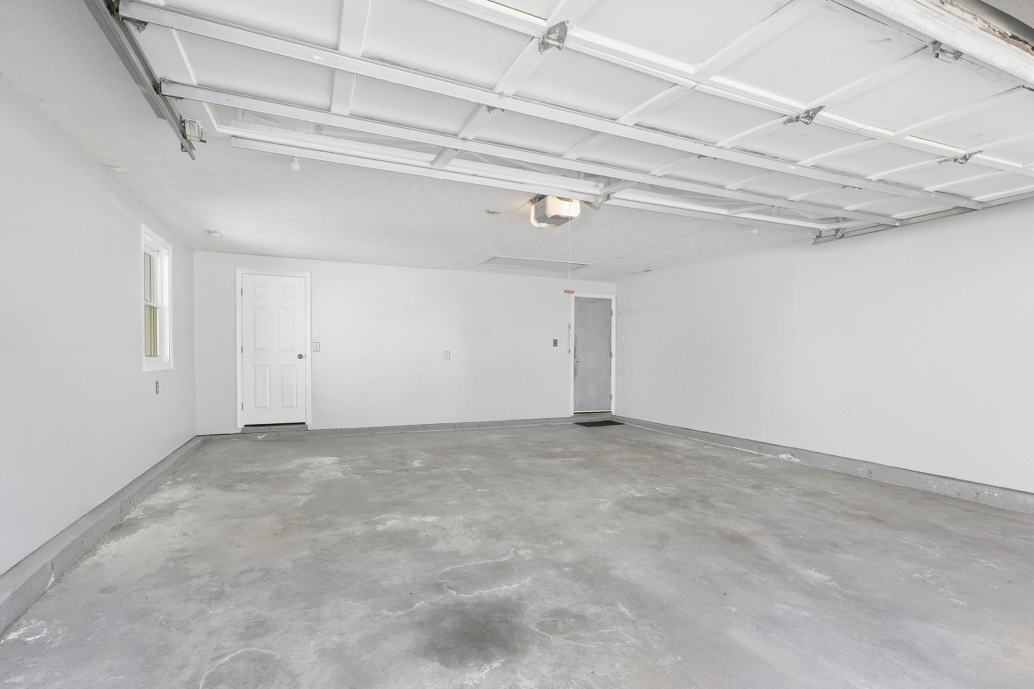 20 Elm St, Dracut, MA, 20 Elm St, Dracut, MA Photo #35