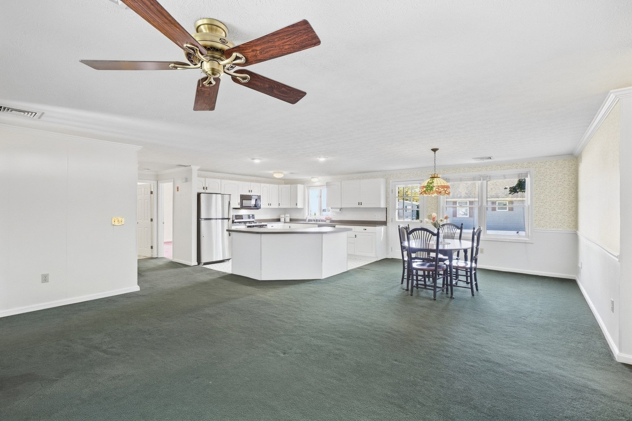 20 Elm St, Dracut, MA, 20 Elm St, Dracut, MA Photo #9