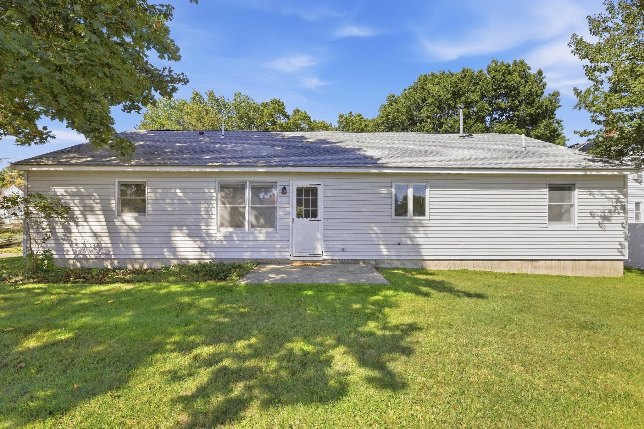 20 Elm St, Dracut, MA, 20 Elm St, Dracut, MA Photo #6