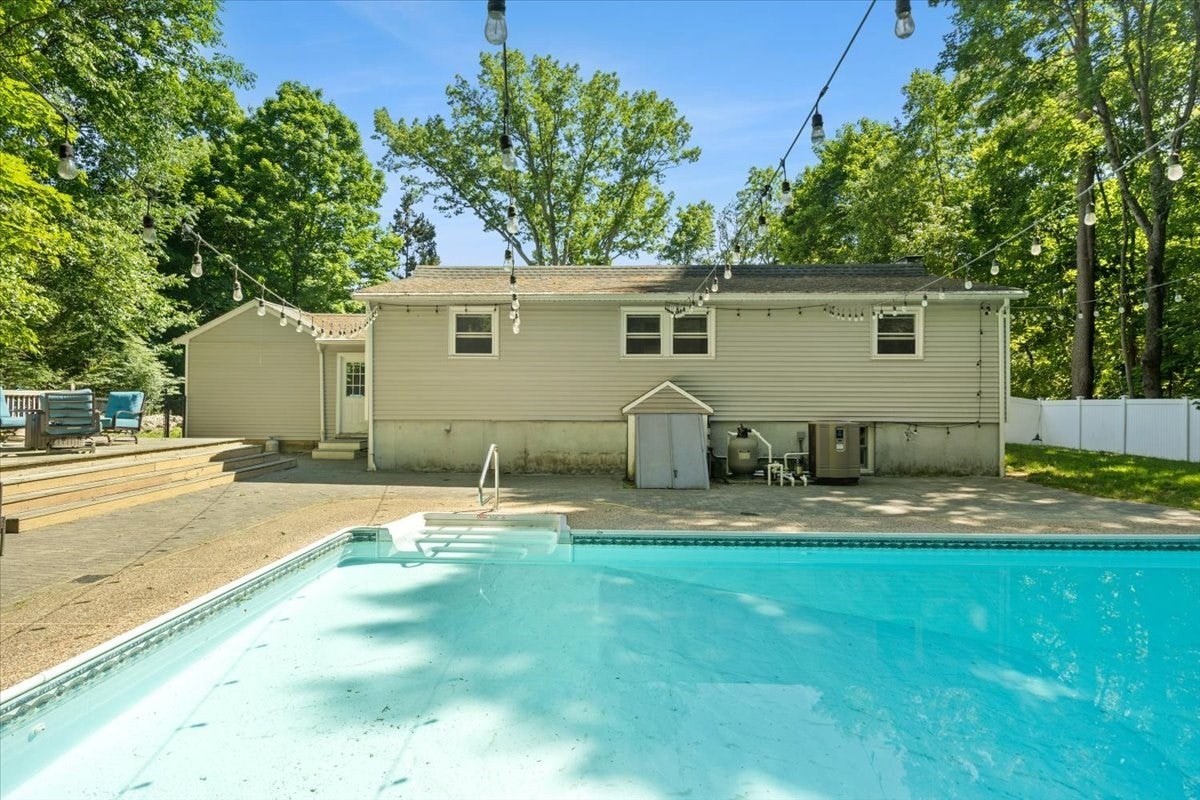 38 Fruit St, Mansfield, MA, 38 Fruit St, Mansfield, MA Photo #35