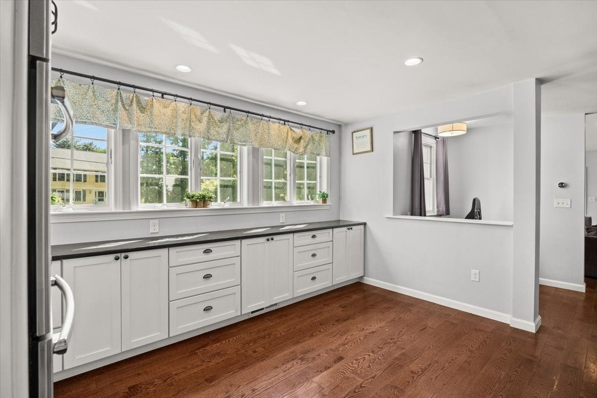 38 Fruit St, Mansfield, MA, 38 Fruit St, Mansfield, MA Photo #3