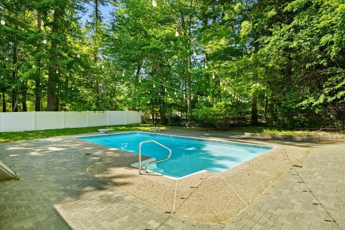 38 Fruit St, Mansfield, MA, 38 Fruit St, Mansfield, MA Photo #37