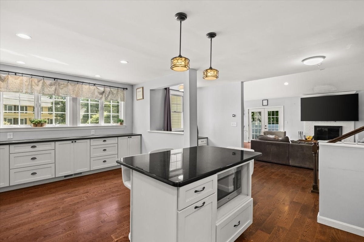 38 Fruit St, Mansfield, MA, 38 Fruit St, Mansfield, MA Photo #2