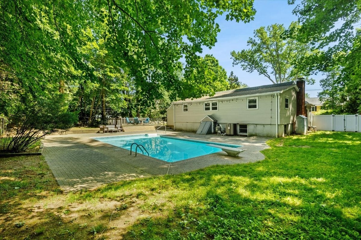 38 Fruit St, Mansfield, MA, 38 Fruit St, Mansfield, MA Photo #34