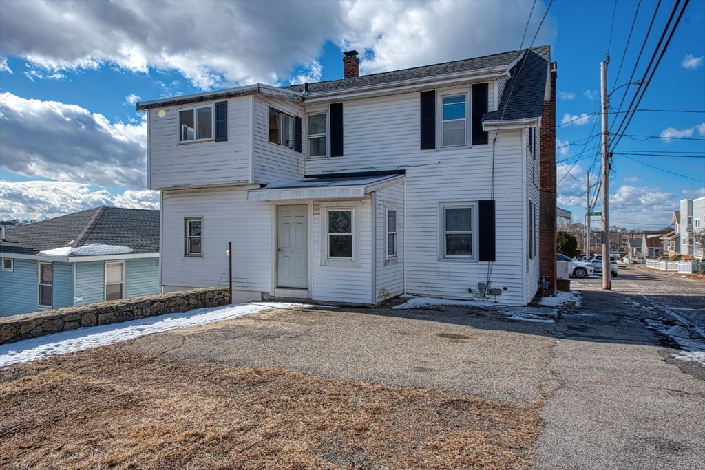 55 Whitehead Ave