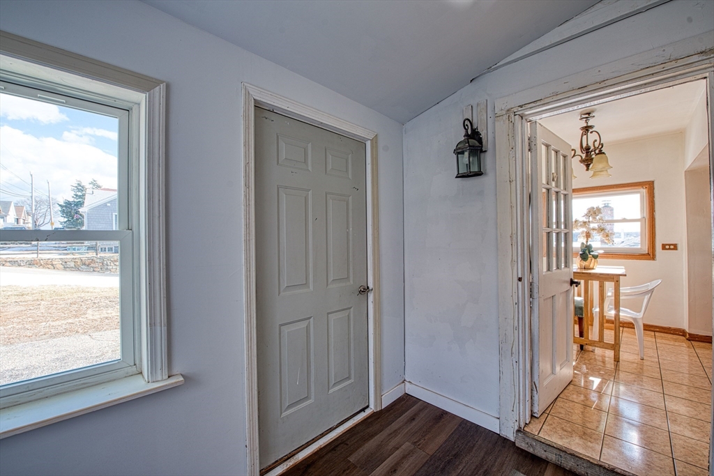 55 Whitehead Ave