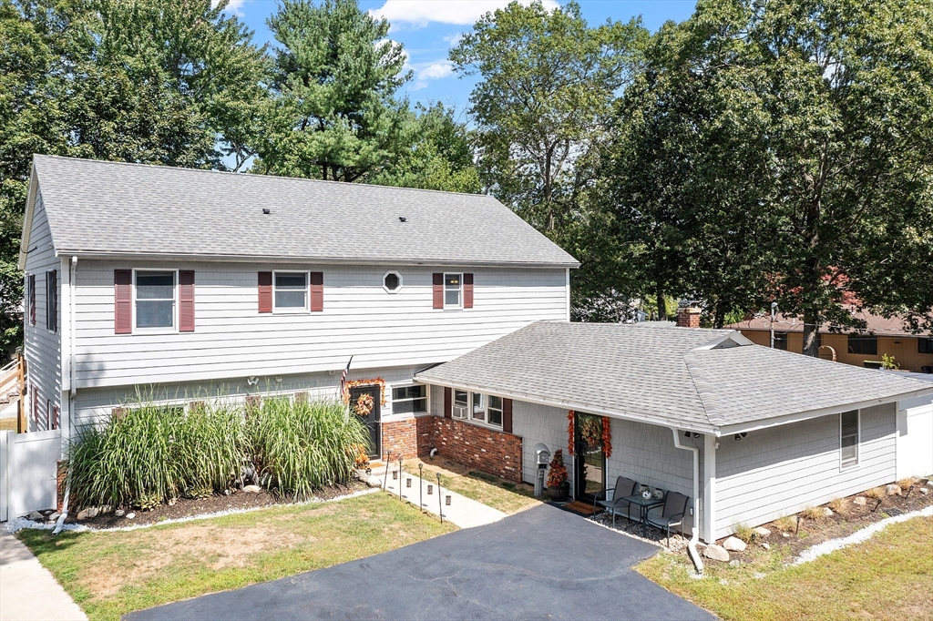 1 Naumkeag Rd