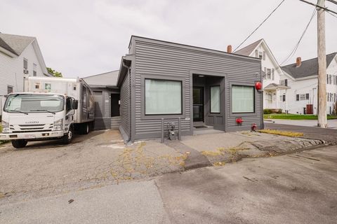 210 School St Taunton MA 02780