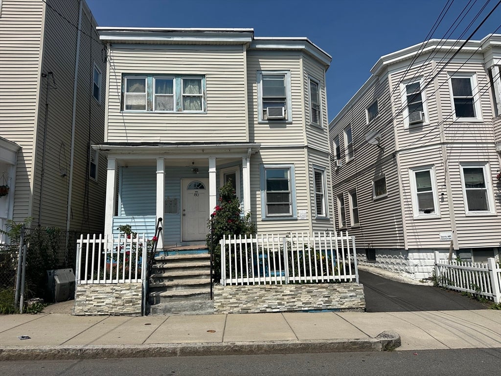 Click for 80 Maverick St #1, Quincy, MA slideshow