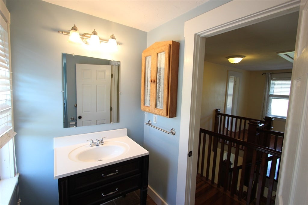 41 South St, Franklin, MA, 41 South St, Franklin, MA Photo #20