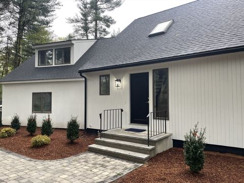 47 Woodcock Ln Marlborough MA 01752