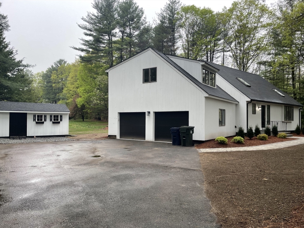 47 Woodcock Ln