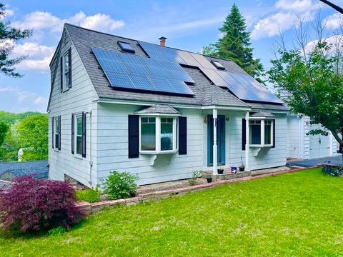 48 Leominster St Westminster MA 01473
