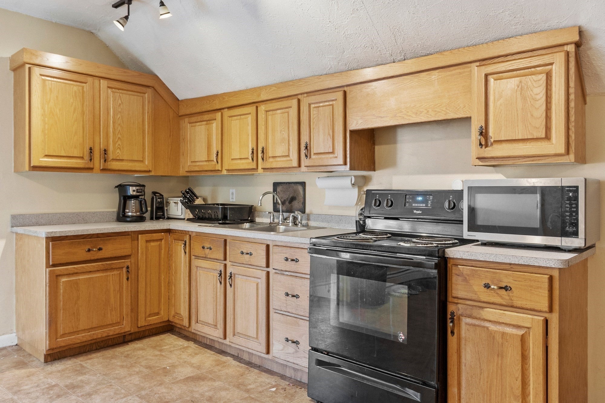 206-210 Central St, Winchendon, MA Photo #24