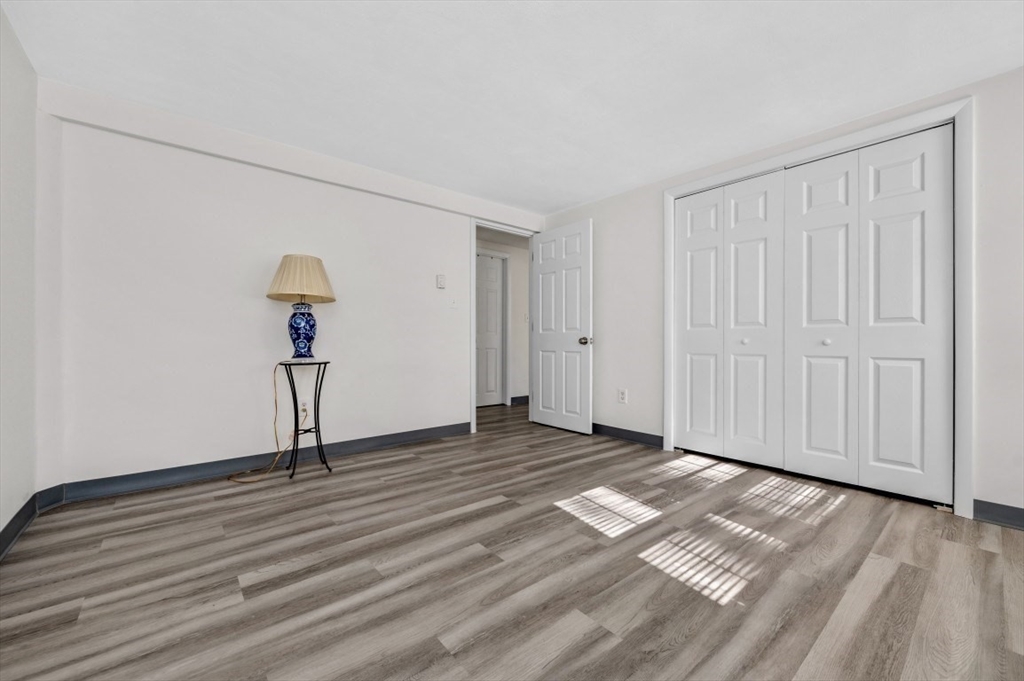 Saugus, Massachusetts 01906, United States, 4 Bedrooms Bedrooms, ,2 BathroomsBathrooms,Residential,Active,232055