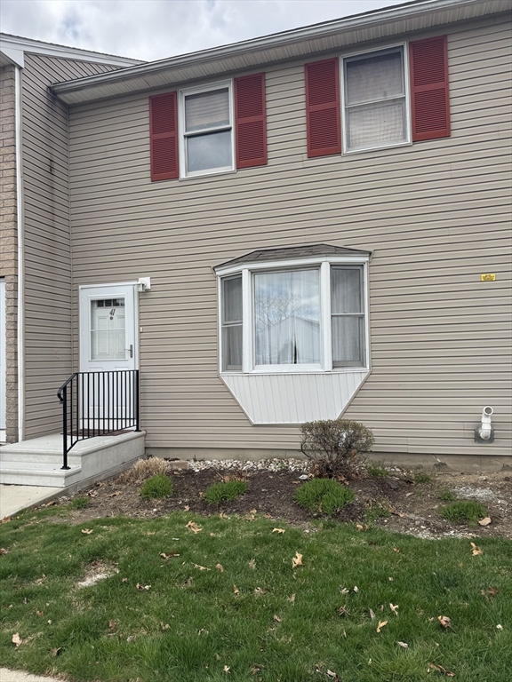 200 Lambert Terrace 41