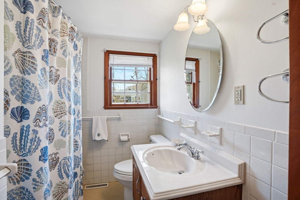 28 Pine Grove Rd, Yarmouth, MA Photo #17