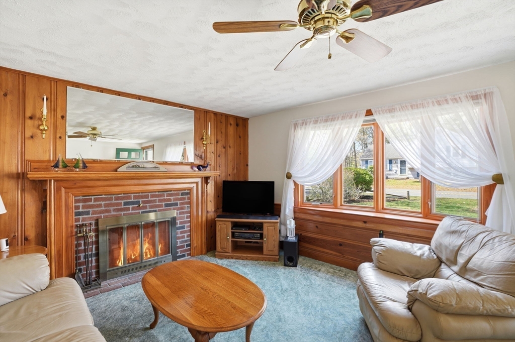 28 Pine Grove Rd, Yarmouth, MA Photo #9