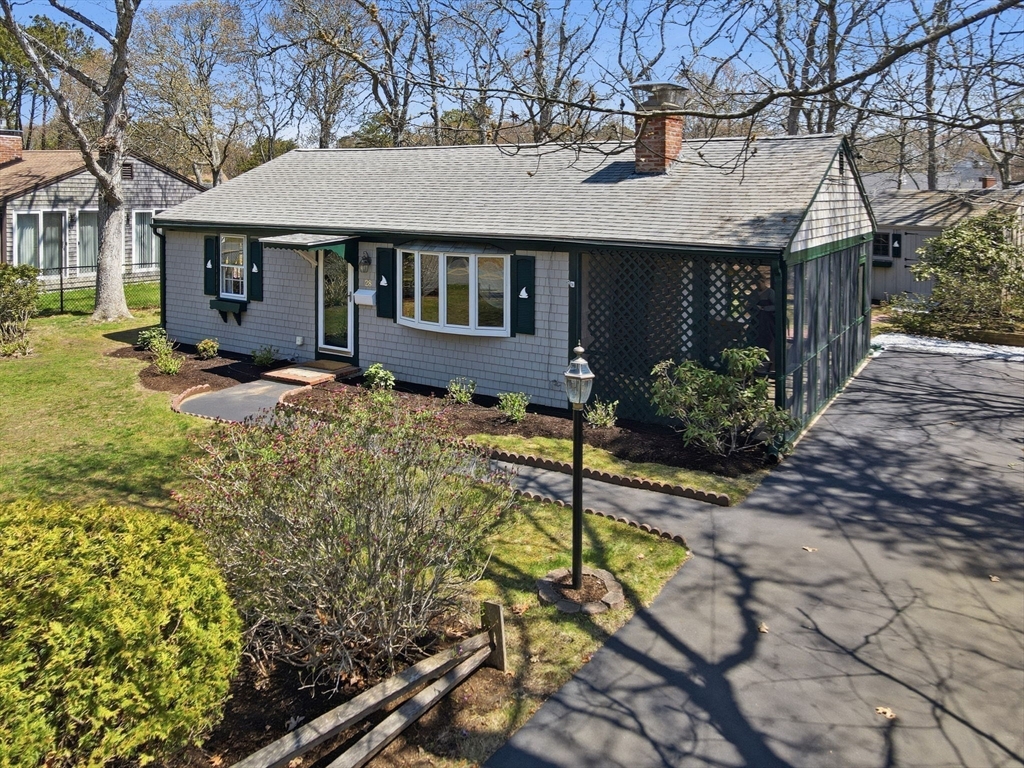 28 Pine Grove Rd, Yarmouth, MA Photo #6