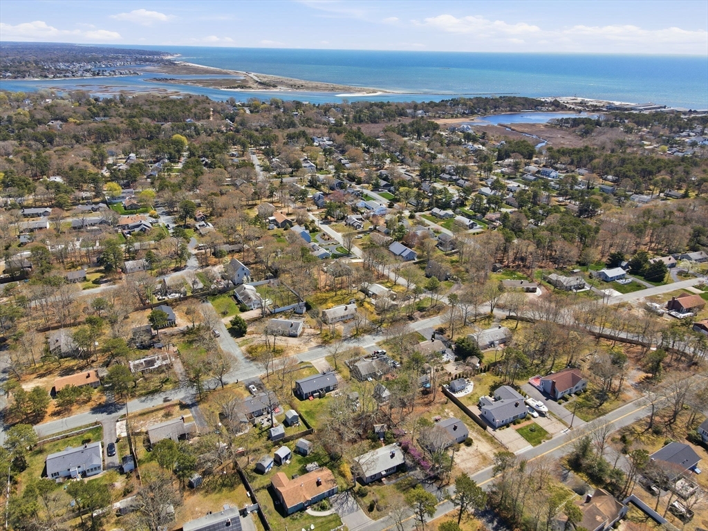 28 Pine Grove Rd, Yarmouth, MA Photo #4
