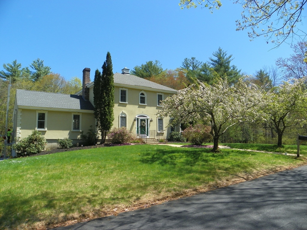 51 Brooks Rd