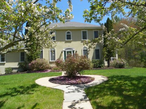 51 Brooks Rd Winchendon MA 01475