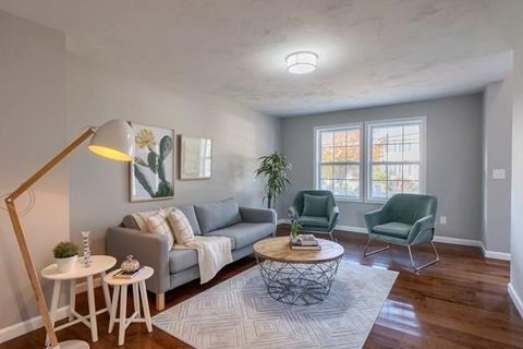 Photo of 350 South Rd #2, Bedford, MA 01730 (MLS # 73527192)