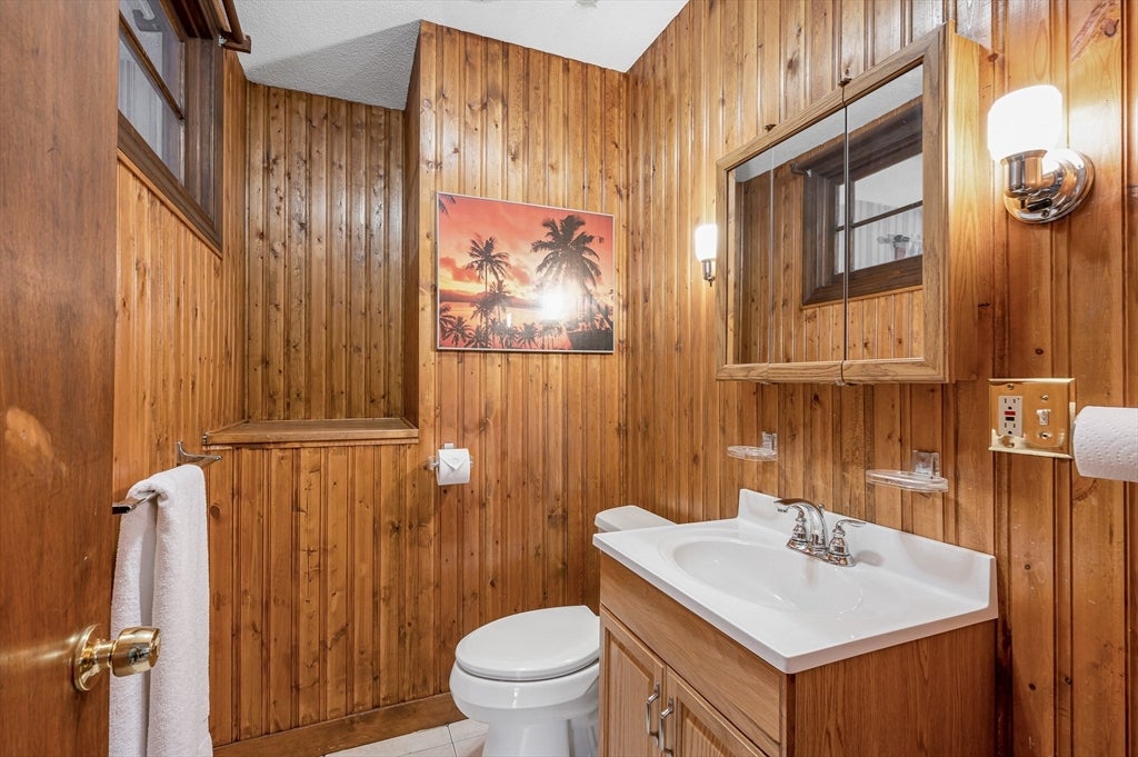 19 Cochrane Cir, Methuen, MA, 19 Cochrane Cir, Methuen, MA Photo #24