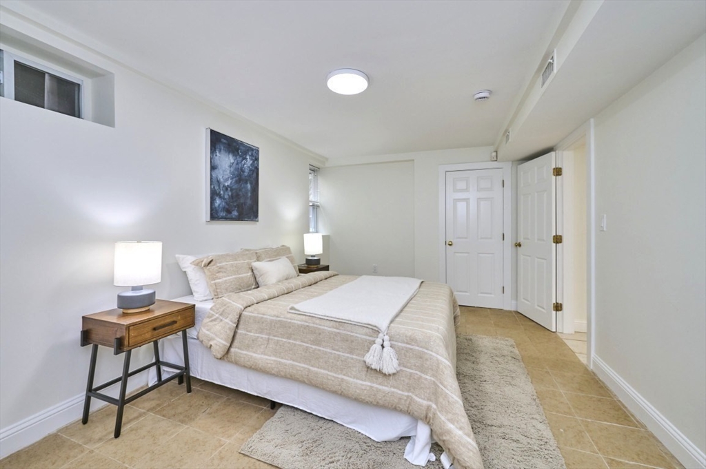 363 Cardinal Medeiros Ave #363, Cambridge, MA Photo #15