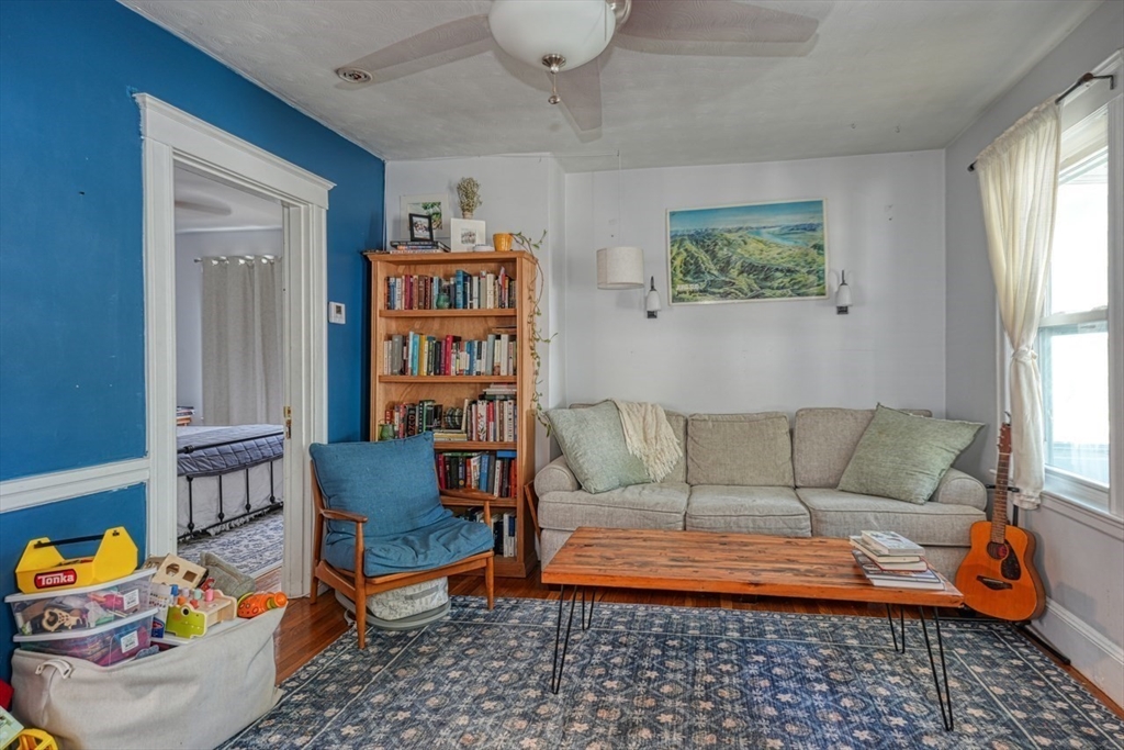 109 - 109A Lexington Street