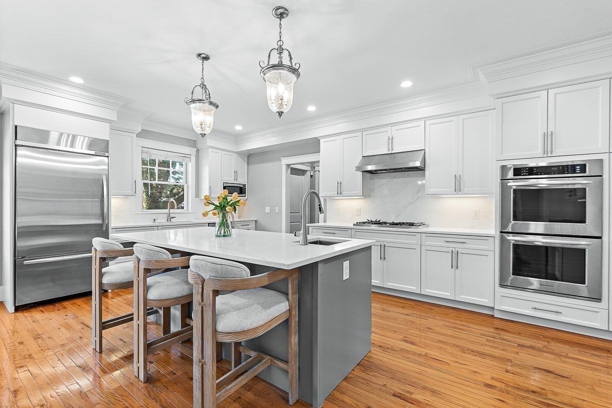 37 Mayflower Road, Winchester, MA, 37 Mayflower Road, Winchester, MA Photo #11