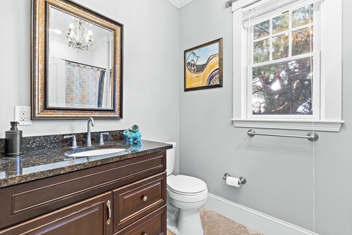 37 Mayflower Road, Winchester, MA, 37 Mayflower Road, Winchester, MA Photo #21