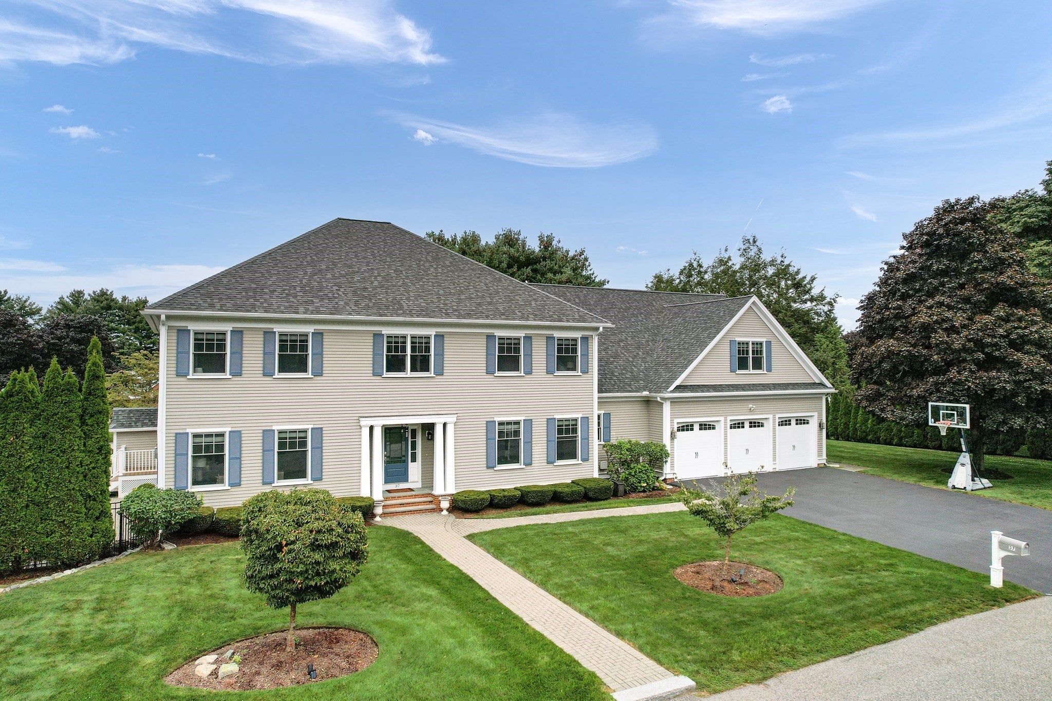 37 Mayflower Road, Winchester, MA, 37 Mayflower Road, Winchester, MA Photo #1
