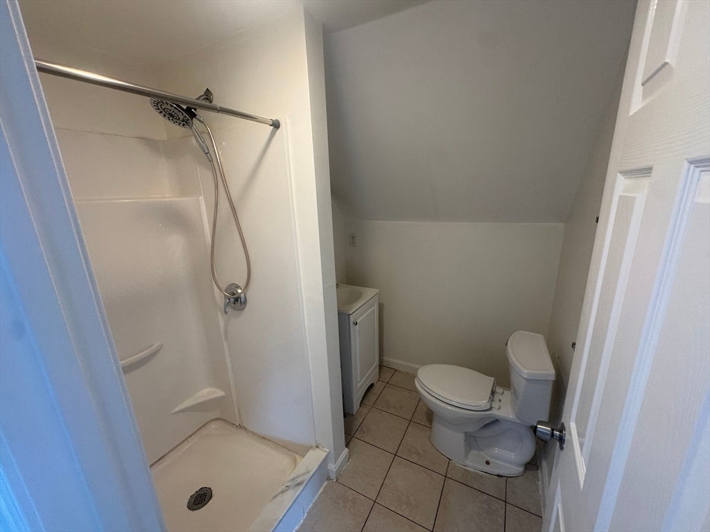 125 Gershom Ave, Lowell, MA, 125 Gershom Ave, Lowell, MA Photo #30