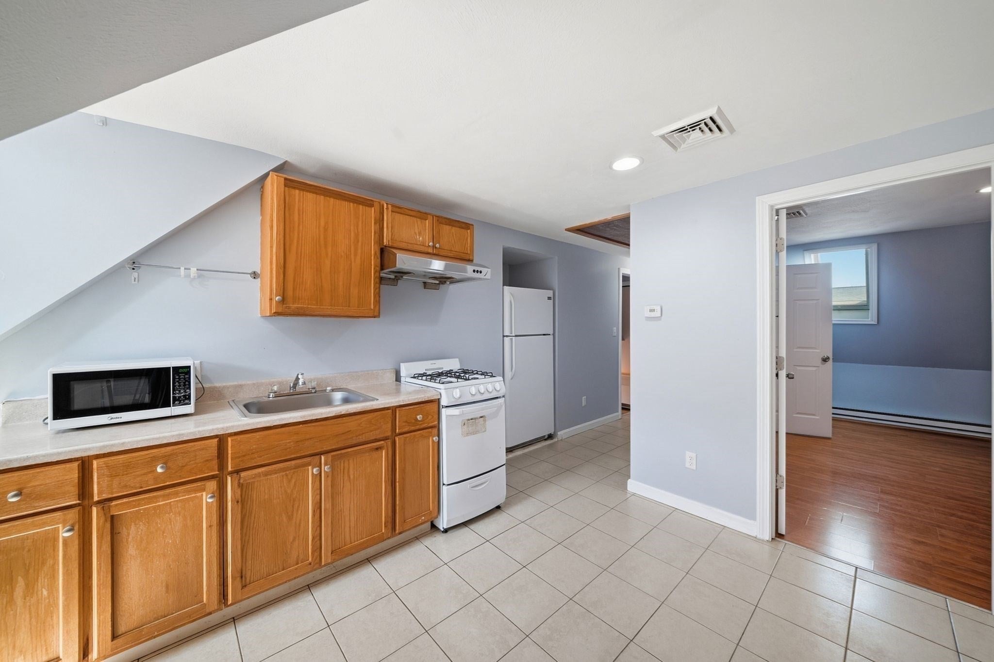 125 Gershom Ave, Lowell, MA, 125 Gershom Ave, Lowell, MA Photo #31