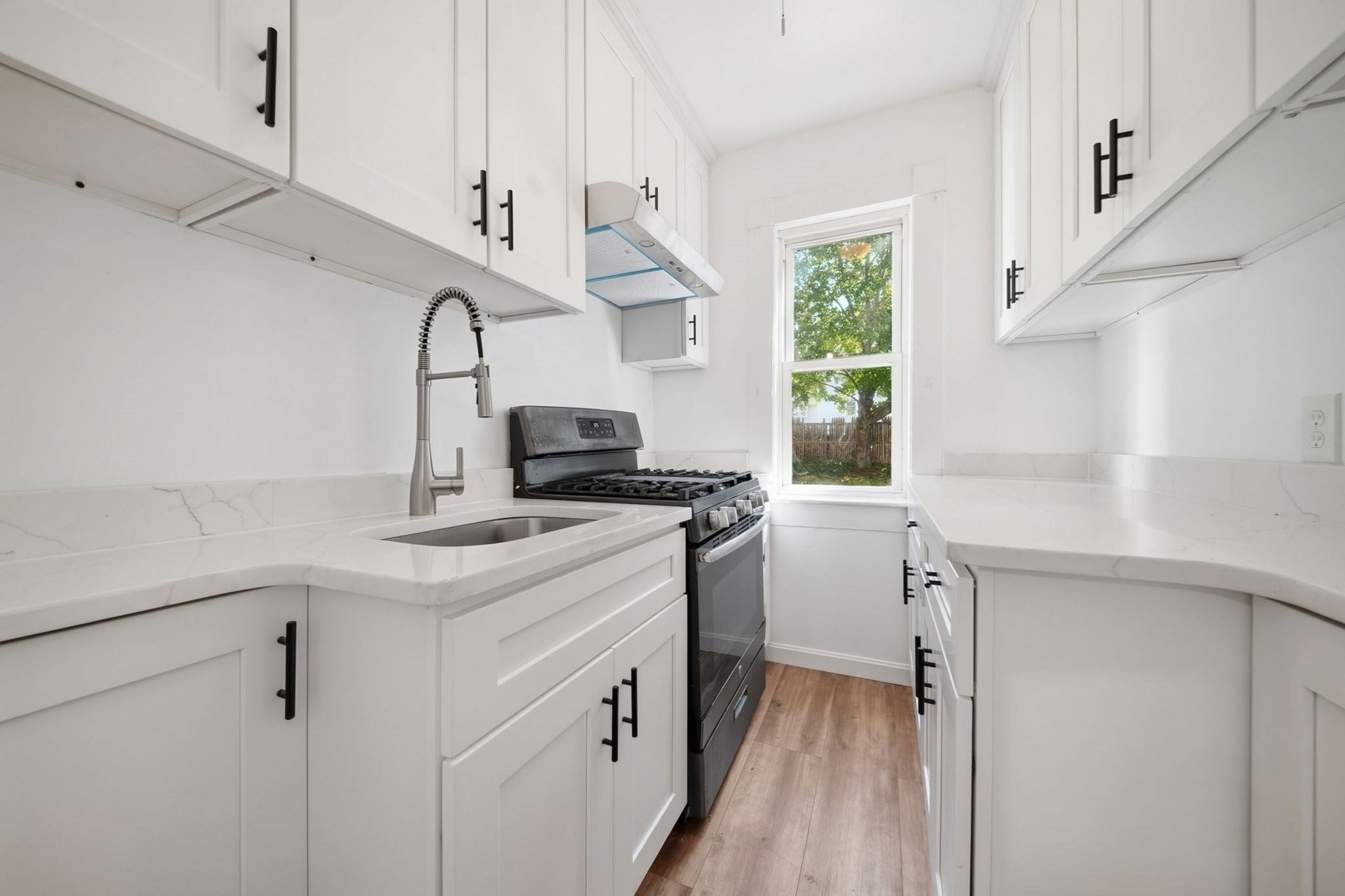 125 Gershom Ave, Lowell, MA, 125 Gershom Ave, Lowell, MA Photo #6