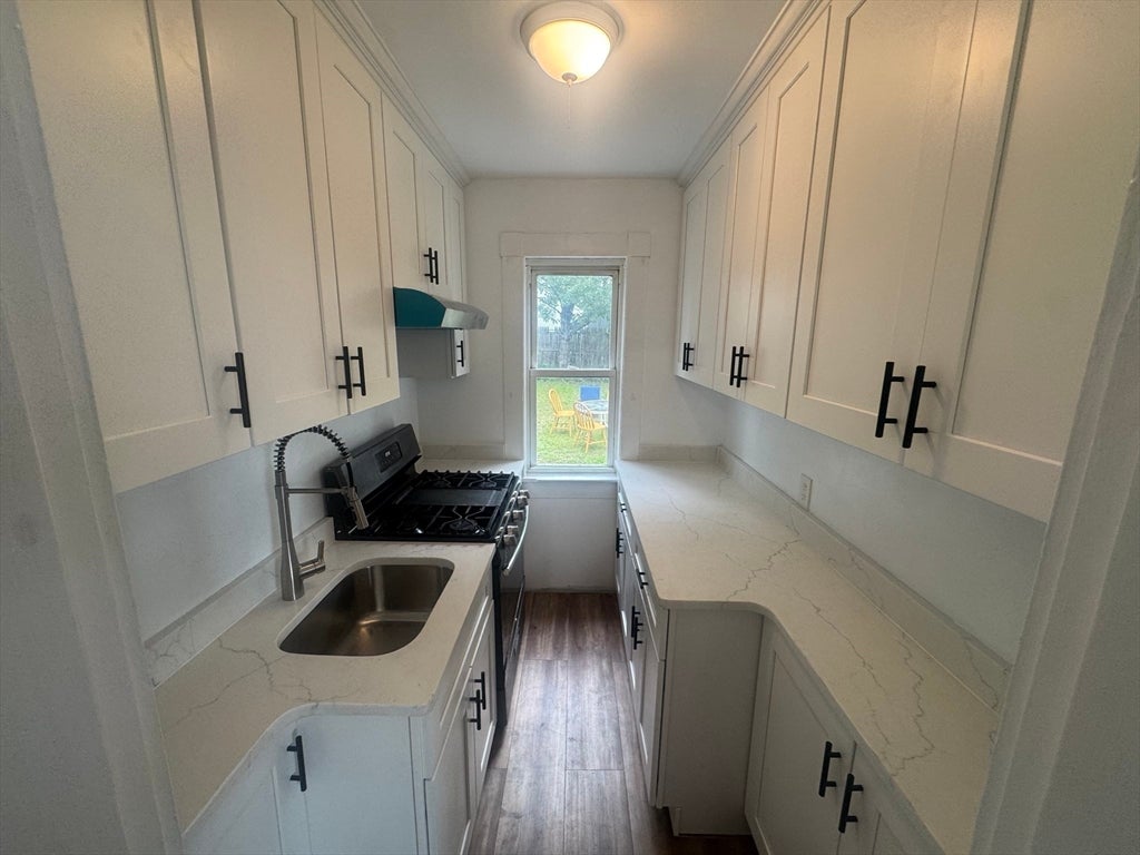 125 Gershom Ave, Lowell, MA, 125 Gershom Ave, Lowell, MA Photo #17