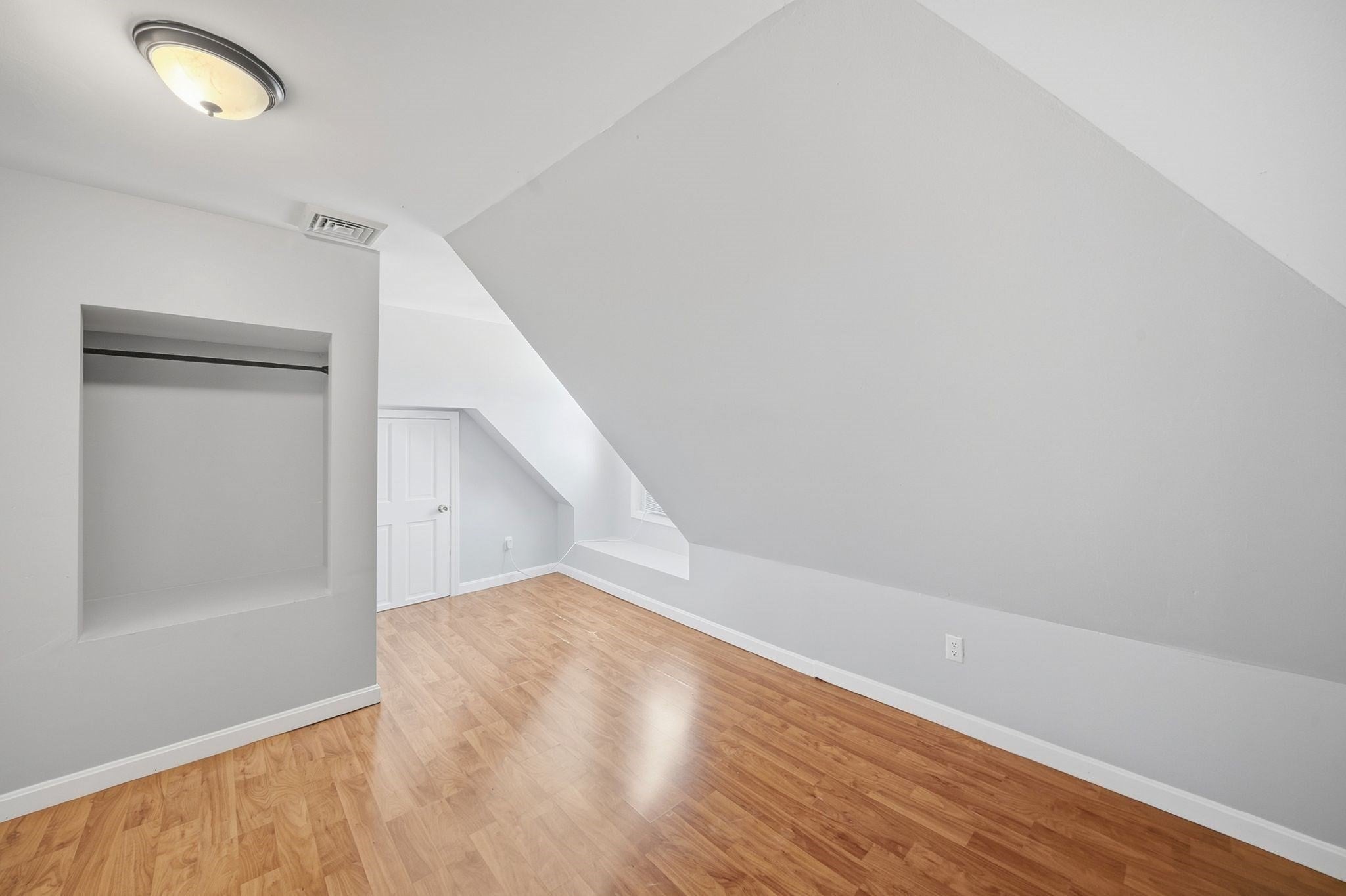 125 Gershom Ave, Lowell, MA, 125 Gershom Ave, Lowell, MA Photo #35