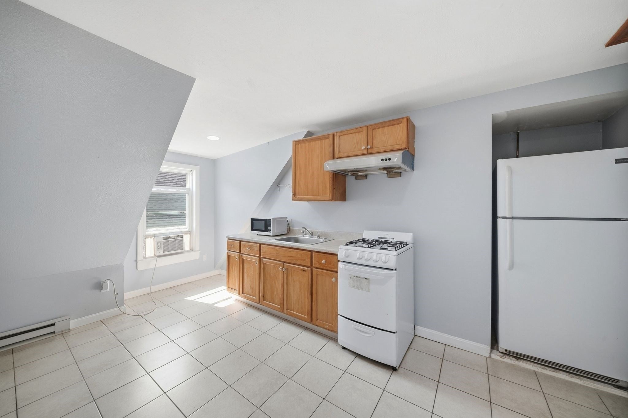 125 Gershom Ave, Lowell, MA, 125 Gershom Ave, Lowell, MA Photo #30