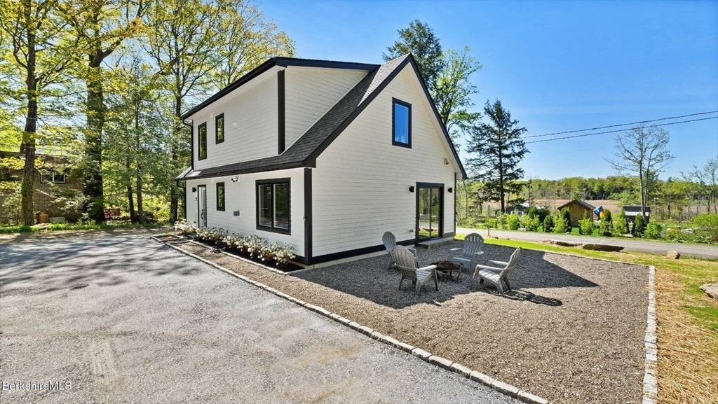 29 Chestnut Road, Richmond, MA, 29 Chestnut Road, Richmond, MA Photo #7