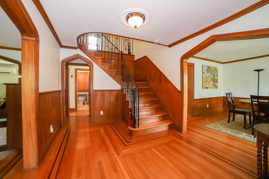 493 Salisbury Street